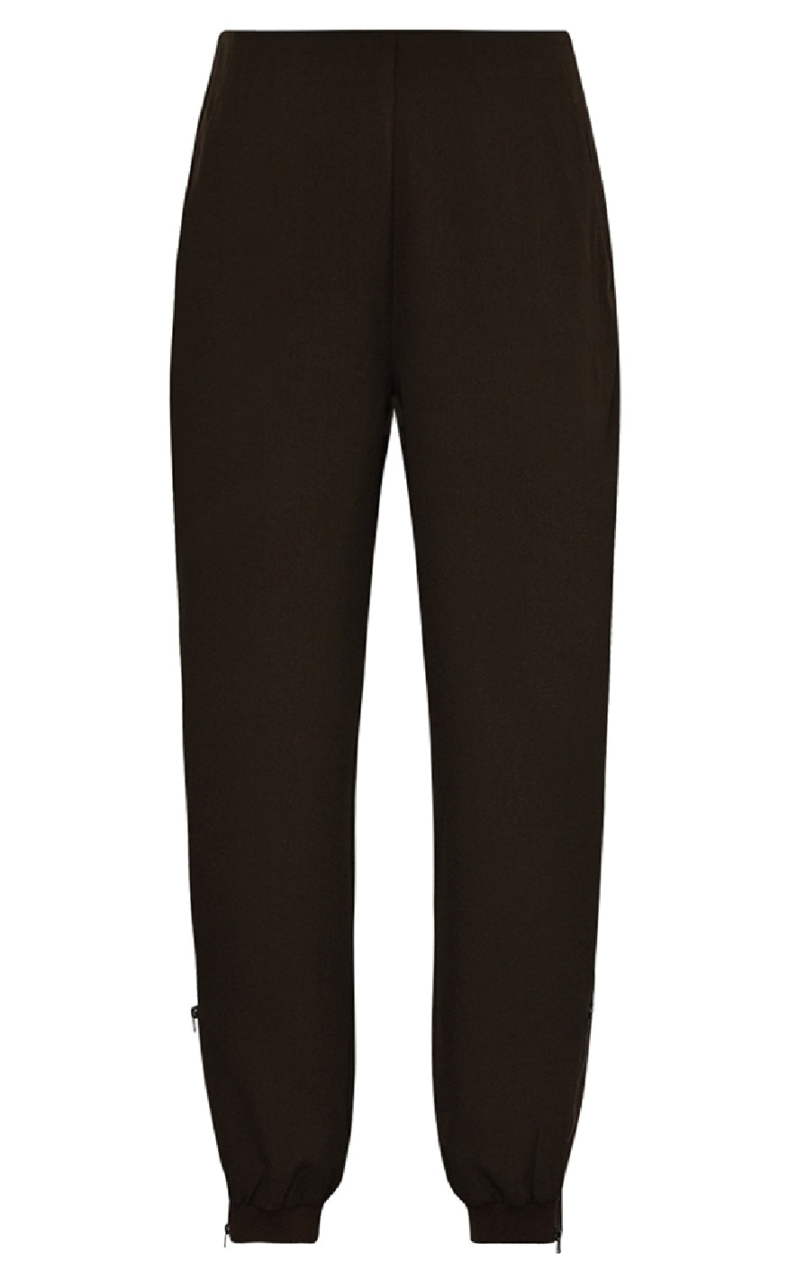 Gossia-Bukser-Milena-Brown