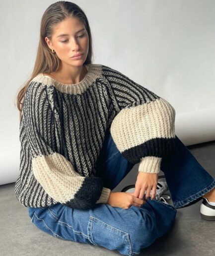 Noella Sweater Liana i Creme og Sort - Blød og Trendy